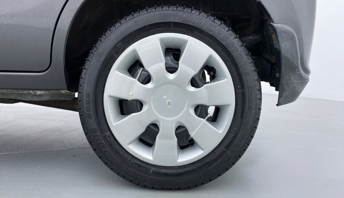 2015 Maruti Alto K10 VXI P, Petrol, Manual, 13,610 km, Left Rear Wheel
