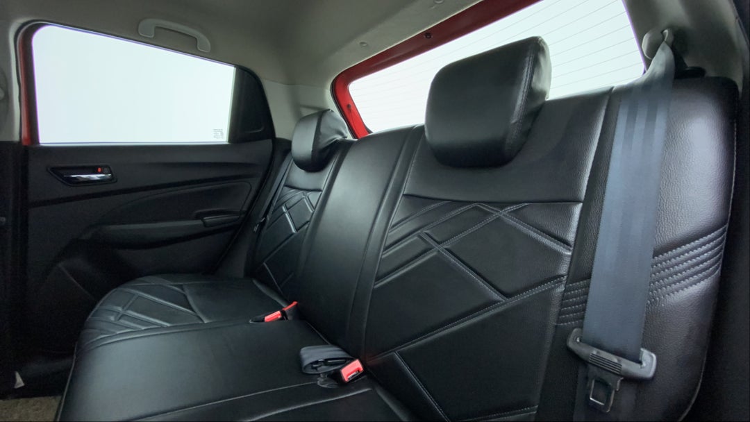 Right Side Rear Door Cabin