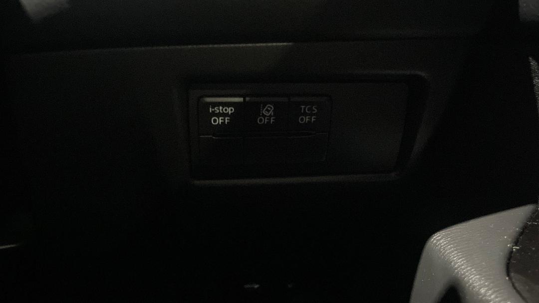 2021 Mazda CX-5 Maxx Sport (FWD), Automatic, 83239 km, Utility Switches/Buttons