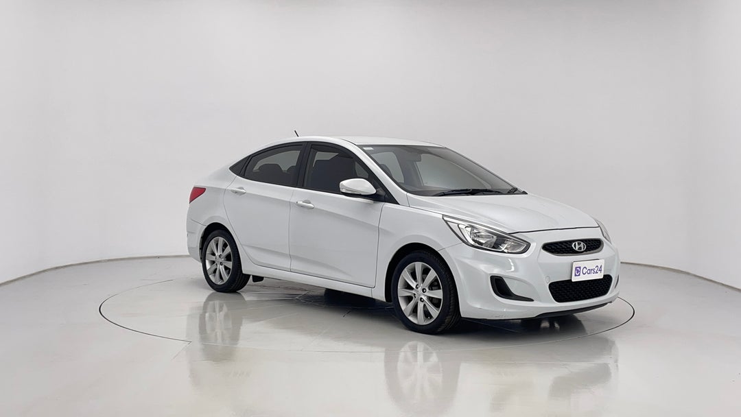 2018 Hyundai Accent Sport, Automatic, 62926 km, Right Front Diagonal (45- Degree) View
