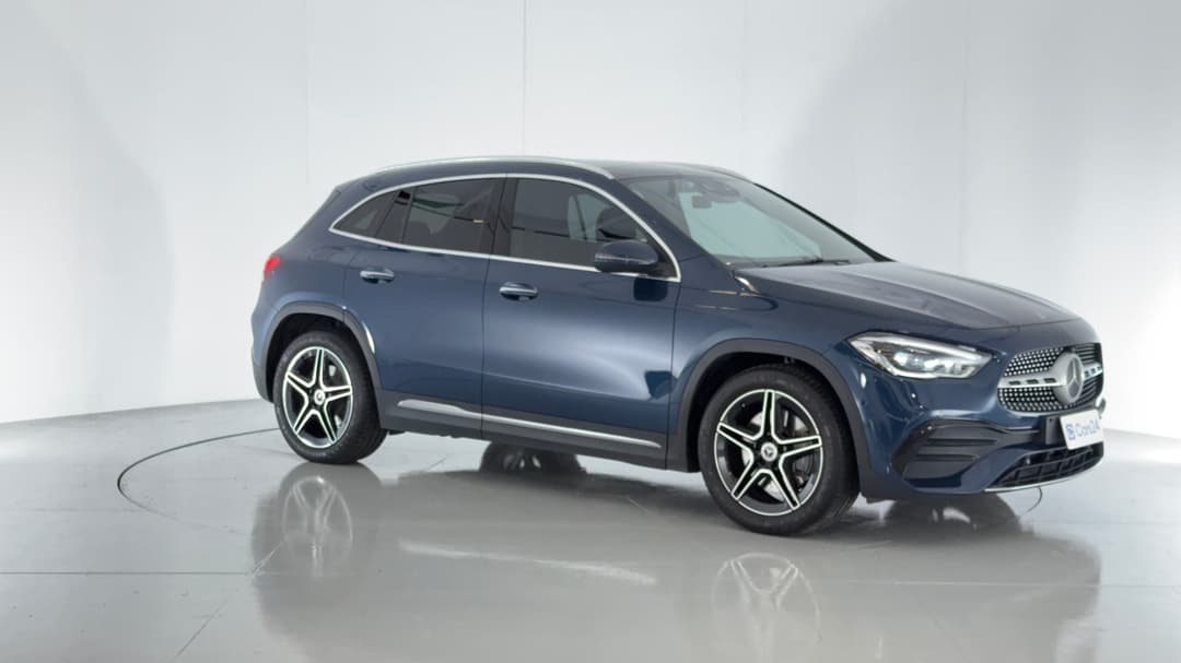2022 Mercedes-benz GLA 250 4matic, Automatic, 61444 km, Right Front Diagonal (45- Degree) View