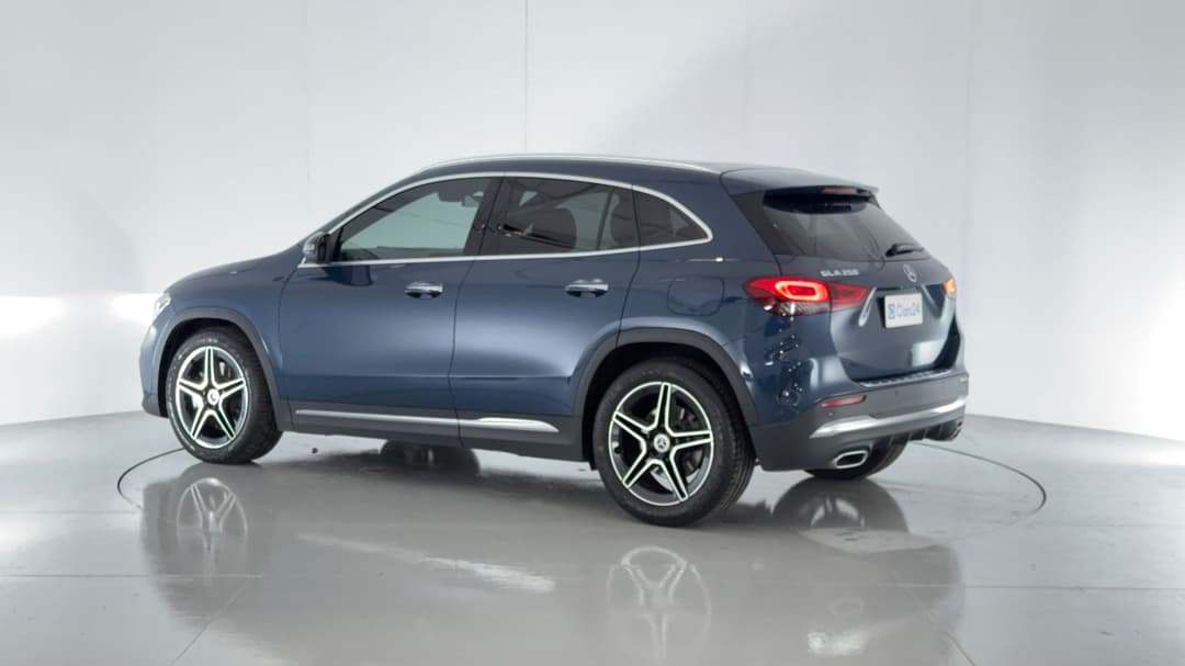 2022 Mercedes-benz GLA 250 4matic, Automatic, 61444 km, Left Back Diagonal (45- Degree) View