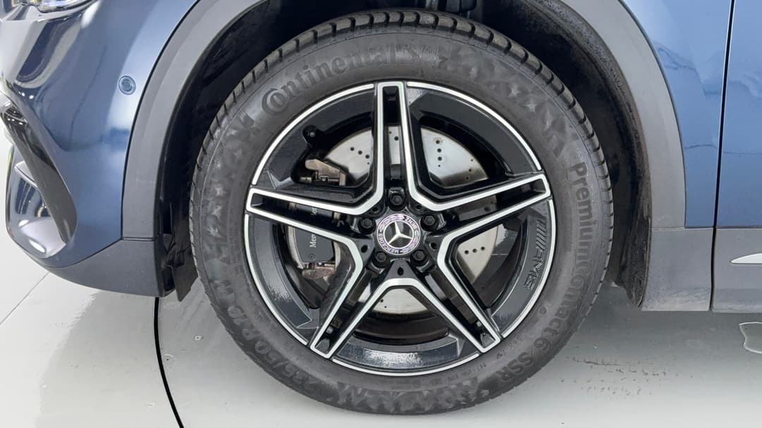 2022 Mercedes-benz GLA 250 4matic, Automatic, 61444 km, Left Front Wheel