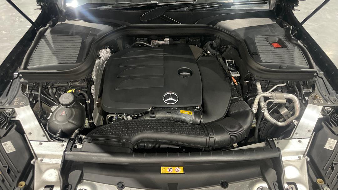 2021 Mercedes-benz GLC 200, Automatic, 63604 km, Open Bonnet (Engine)