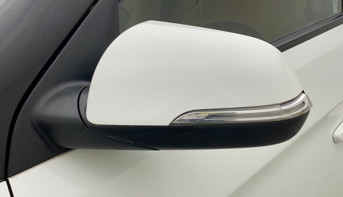 2017 Hyundai Creta E PLUS 1.6 PETROL, Petrol, Manual, 22,591 km, Left rear-view mirror - Indicator light has minor damage