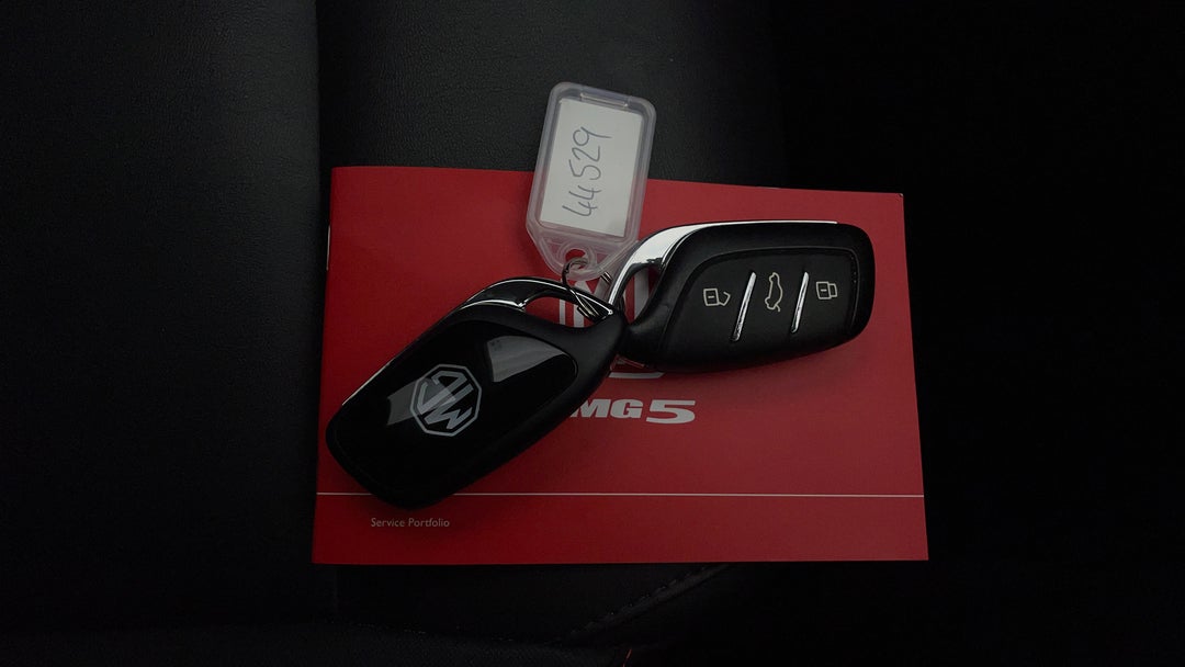 2023 MG Mg5 Vibe, Automatic, 18319 km, Key Close-up