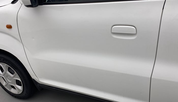2019 Maruti S PRESSO VXI+, Petrol, Manual, 52,317 km, Front passenger door - Minor scratches