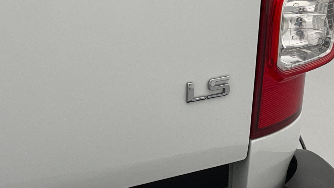 Badge (Boot Right Side)