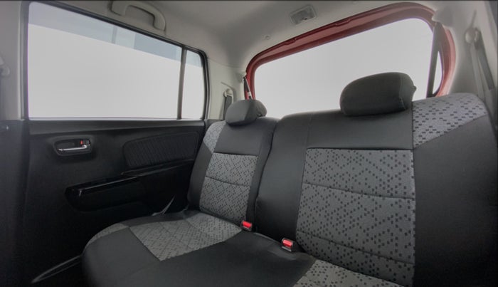 2016 Maruti Wagon R Stingray VXI, Petrol, Manual, 33,161 km, Right Side Rear Door Cabin View