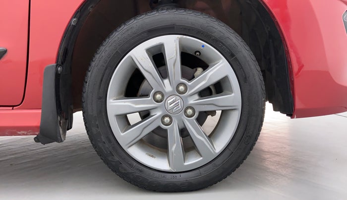 2016 Maruti Wagon R Stingray VXI, Petrol, Manual, 33,161 km, Right Front Tyre