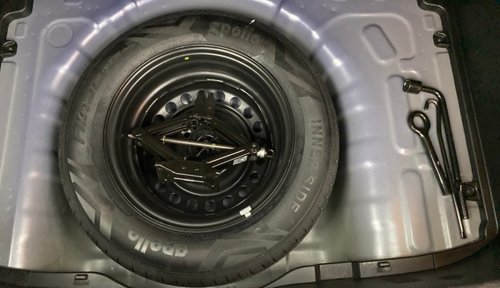 2020 Hyundai VENUE 1.0L Turbo GDI SX MT, Petrol, Manual, 25,016 km, Spare Tyre