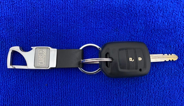 2018 Hyundai NEW SANTRO SPORTZ MT, Petrol, Manual, 27,171 km, Key Close Up