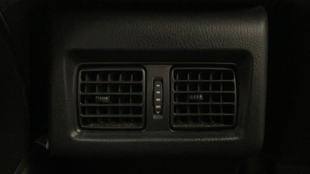 Rear A/C Vent