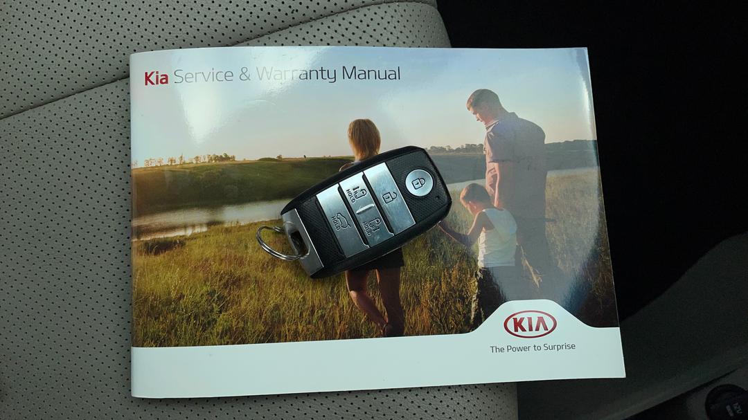 2018 Kia Carnival Sli, Automatic, 63832 km, Key Close-up