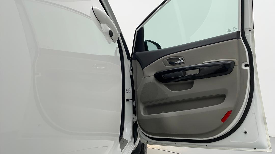 2018 Kia Carnival Sli, Automatic, 63832 km, Speaker View
