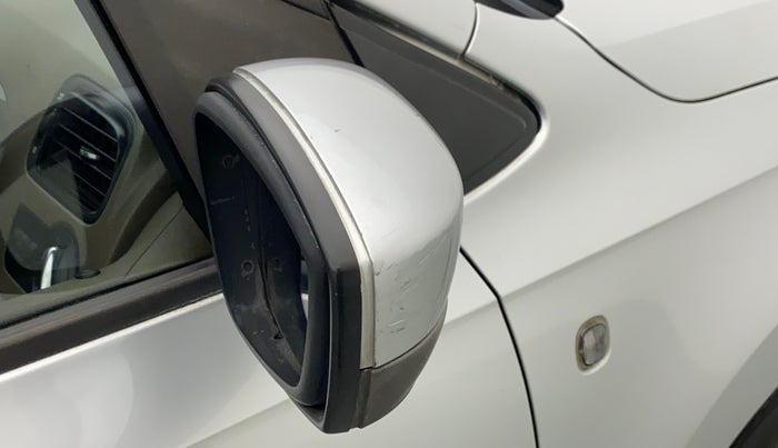 2012 Skoda Rapid ELEGANCE 1.6 TDI CR MT, Diesel, Manual, 75,626 km, Right rear-view mirror - Mirror motor not working