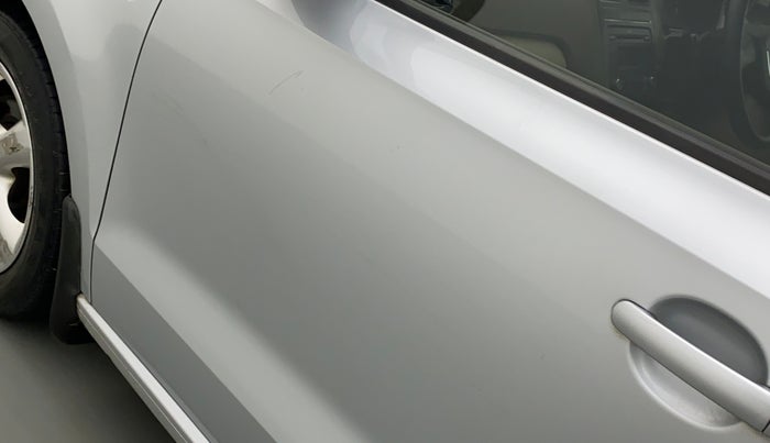 2012 Skoda Rapid ELEGANCE 1.6 TDI CR MT, Diesel, Manual, 75,626 km, Front passenger door - Minor scratches