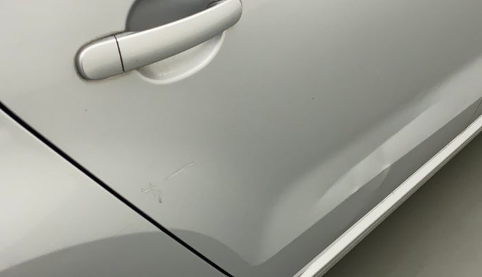 2012 Skoda Rapid ELEGANCE 1.6 TDI CR MT, Diesel, Manual, 75,626 km, Right rear door - Minor scratches