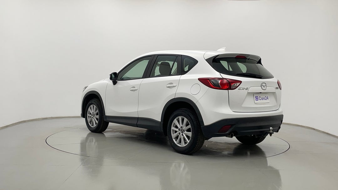 Left Back Diagonal (45- Degree) View