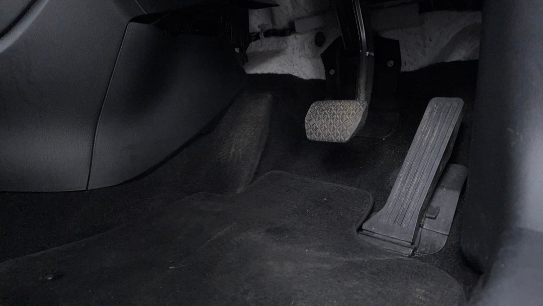 Pedals and Footmat