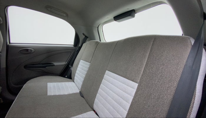 2011 Toyota Etios Liva G, Petrol, Manual, 43,105 km, Right Side Rear Door Cabin