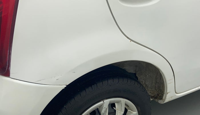 2011 Toyota Etios Liva G, Petrol, Manual, 43,105 km, Right quarter panel - Slightly dented