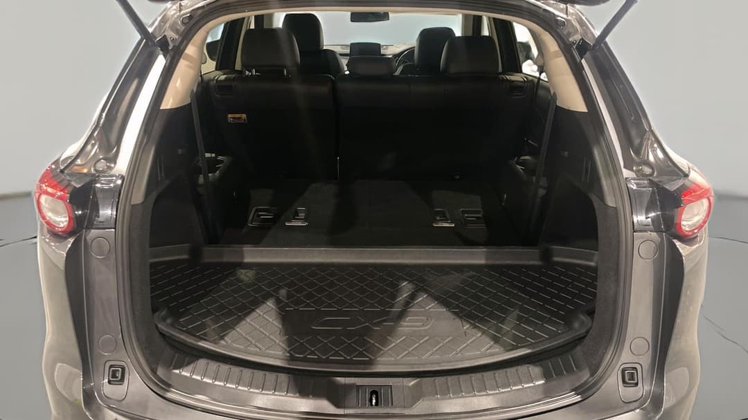 2021 Mazda CX-9 Touring (AWD), Automatic, 81733 km, Boot Inside View