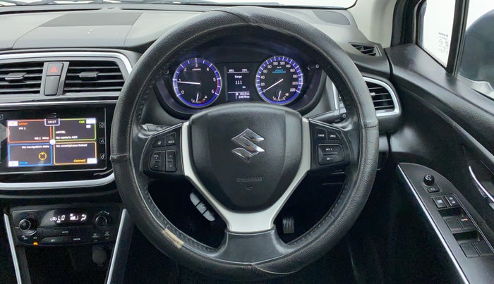 2018 Maruti S Cross ALPHA SHVS, Diesel, Manual, 24,858 km, Steering Wheel Close Up