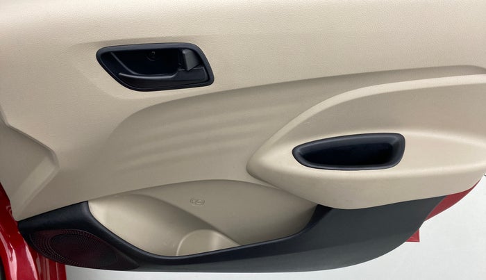 2021 Hyundai NEW SANTRO SPORTZ 1.1, Petrol, Manual, 12,996 km, Driver Side Door Panels Control