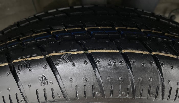 2014 Hyundai Xcent S 1.2 OPT, Petrol, Manual, 62,900 km, Left Rear Tyre Tread