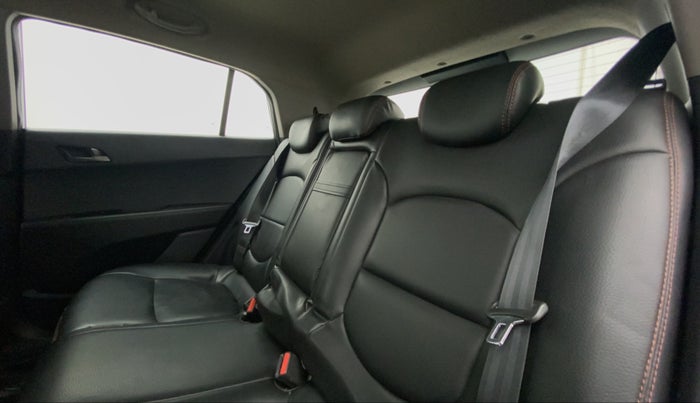 2016 Hyundai Creta SX PLUS AT 1.6 PETROL, Petrol, Automatic, 79,827 km, Right Side Rear Door Cabin