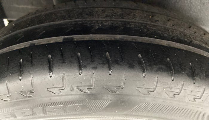 2018 Maruti IGNIS DELTA 1.2 K12, Petrol, Manual, 63,533 km, Right Rear Tyre Tread