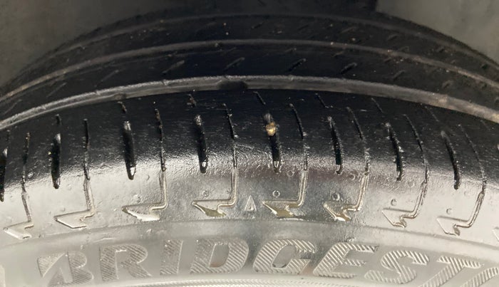 2018 Maruti IGNIS DELTA 1.2 K12, Petrol, Manual, 63,533 km, Right Front Tyre Tread