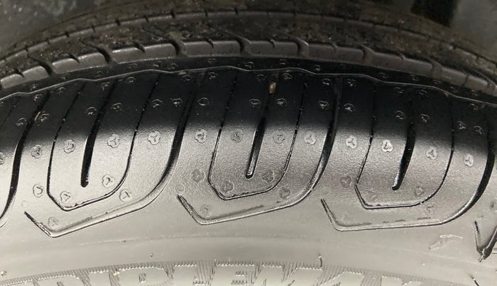 2018 Maruti IGNIS DELTA 1.2 K12, Petrol, Manual, 63,533 km, Left Rear Tyre Tread
