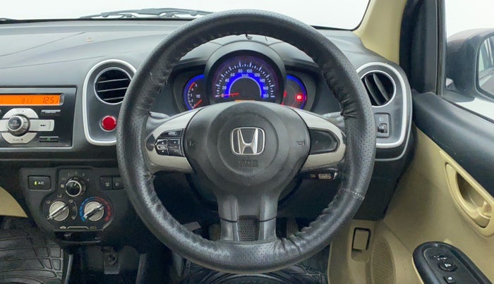 2014 Honda Mobilio 1.5 V I DTEC, Diesel, Manual, 1,06,167 km, Steering Wheel Close-up