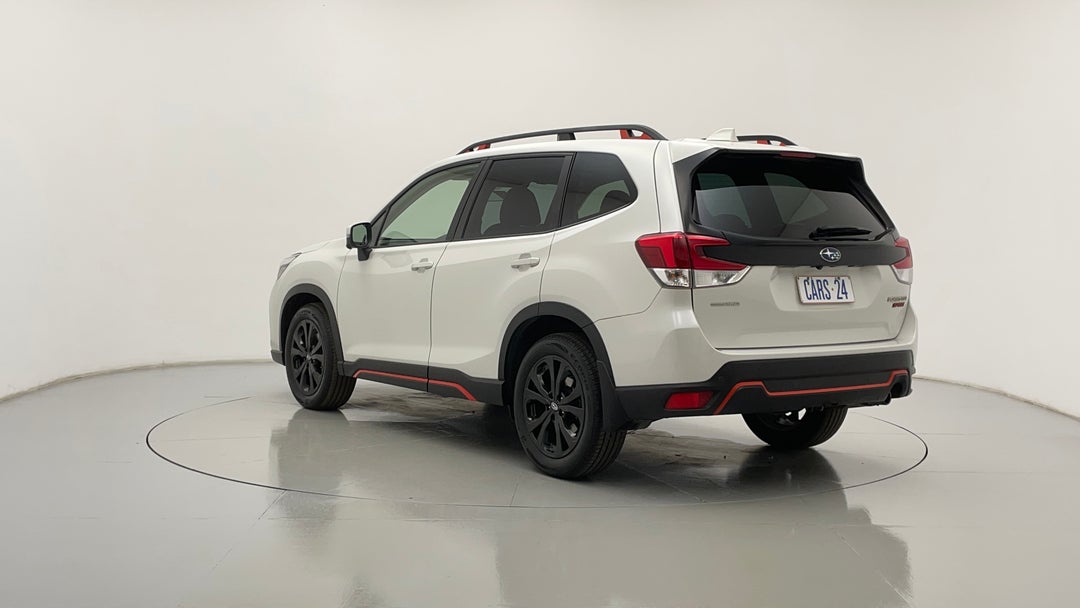 Left Back Diagonal (45- Degree) View