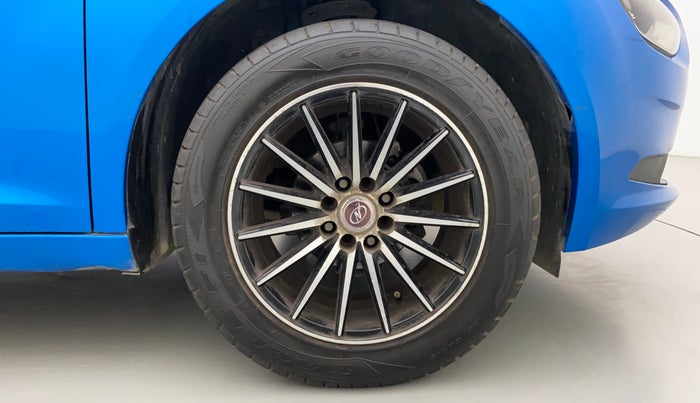 2021 Tata ALTROZ XT I-TURBO PETROL, Petrol, Manual, 15,242 km, Right Front Wheel