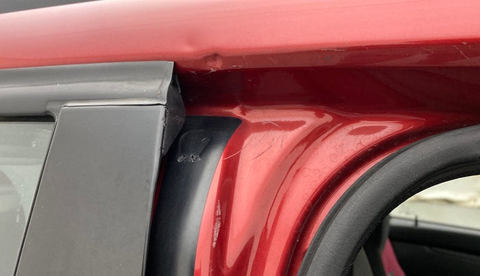 2018 Renault Kwid RXT 1.0 (O), Petrol, Manual, 28,660 km, Right B pillar - Minor scratches
