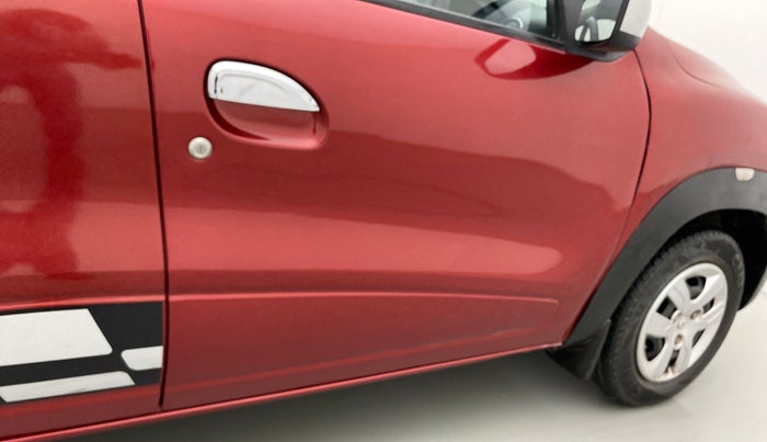 2018 Renault Kwid RXT 1.0 (O), Petrol, Manual, 28,660 km, Driver-side door - Graphic sticker