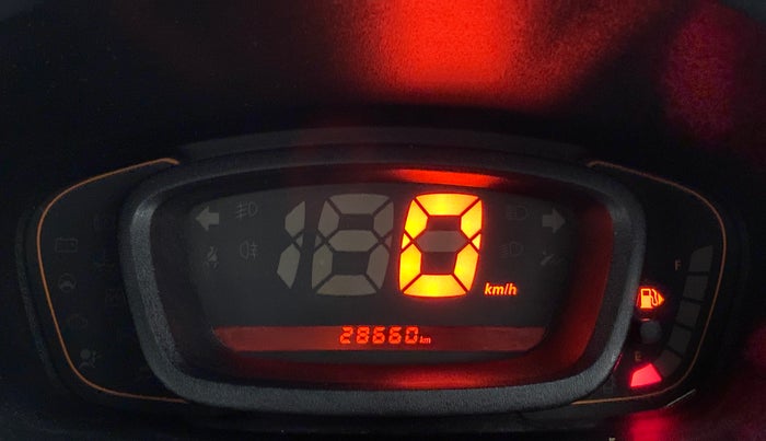 2018 Renault Kwid RXT 1.0 (O), Petrol, Manual, 28,660 km, Odometer Image