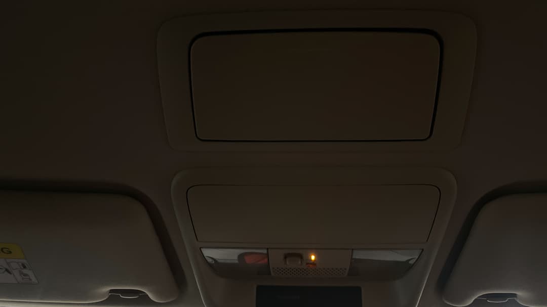 2019 Mitsubishi Outlander Ls 7 Seat (2WD), Automatic, 103865 km, On-Roof Controls/Sunglass holder