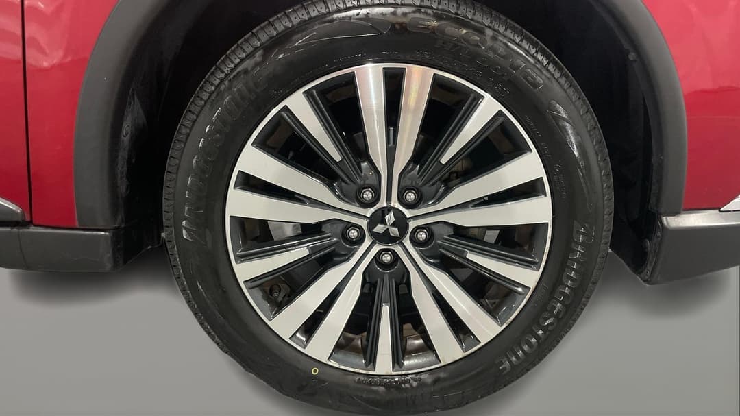2019 Mitsubishi Outlander Ls 7 Seat (2WD), Automatic, 103865 km, Right Front Wheel
