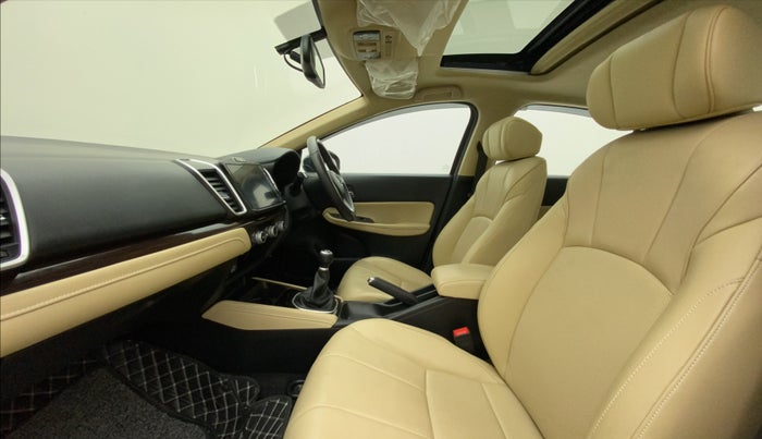 2022 Honda City 1.5L I-VTEC ZX, Petrol, Manual, 6,773 km, Right Side Front Door Cabin