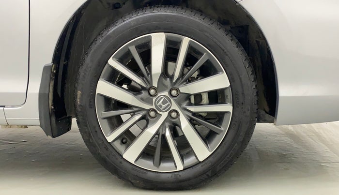 2022 Honda City 1.5L I-VTEC ZX, Petrol, Manual, 6,773 km, Right Front Wheel