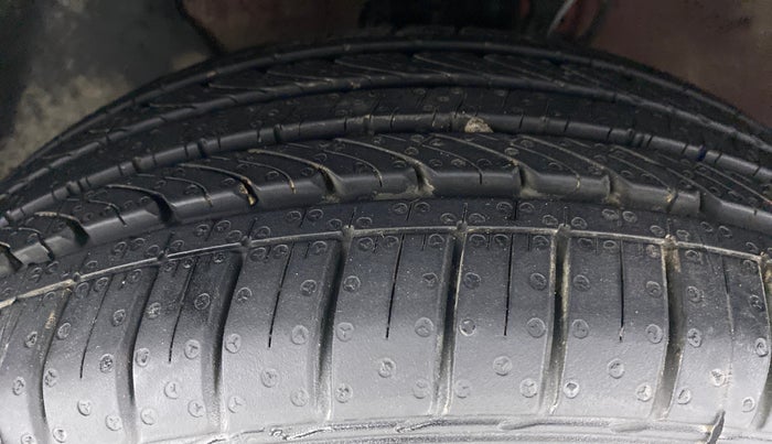 2015 Hyundai i20 Active 1.2 S, Petrol, Manual, 60,293 km, Left Front Tyre Tread