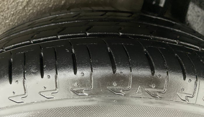 2019 Maruti IGNIS ZETA 1.2 K12 AMT, Petrol, Automatic, 14,633 km, Left Rear Tyre Tread
