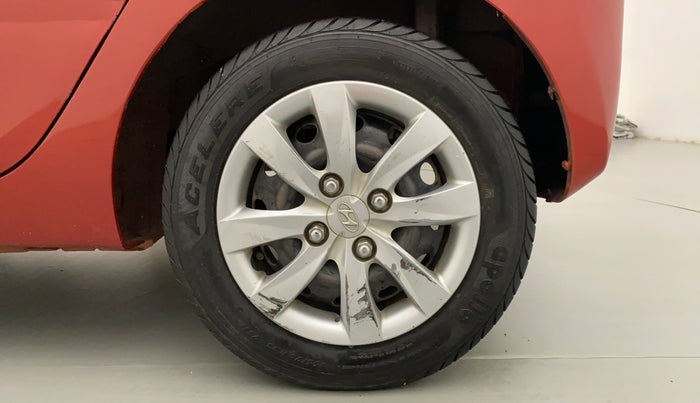 2013 Hyundai Eon MAGNA +, Petrol, Manual, 96,763 km, Left Rear Wheel