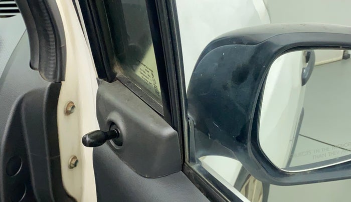 2012 Maruti Ritz LXI, Petrol, Manual, 58,861 km, Right rear-view mirror - ORVM knob broken and not working
