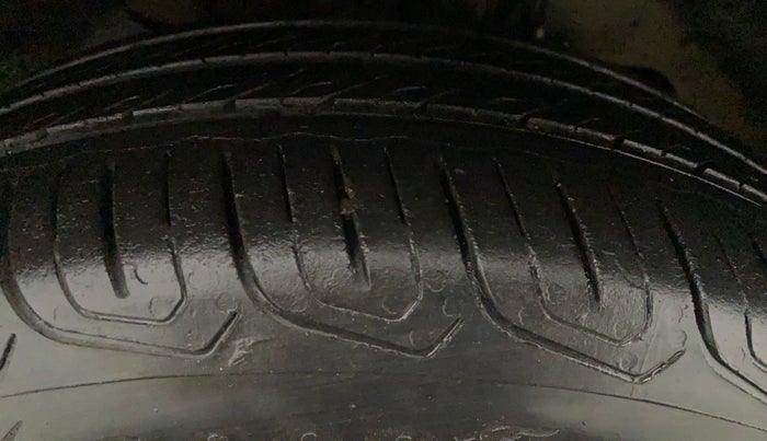 2022 Tata Tiago XT CNG, CNG, Manual, 35,386 km, Left Rear Tyre Tread