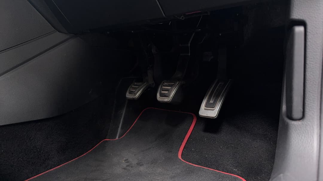 2016 Volkswagen Polo Gti, Manual, 100379 km, Pedals and Footmat